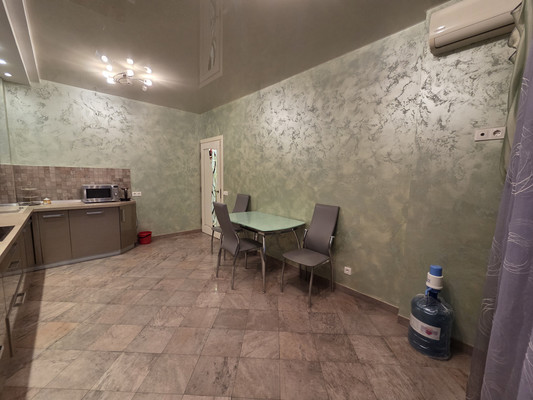 Продам трехкомнатную (3-комн.) квартиру, им. Достоевского ул, 84/1, Краснодар г