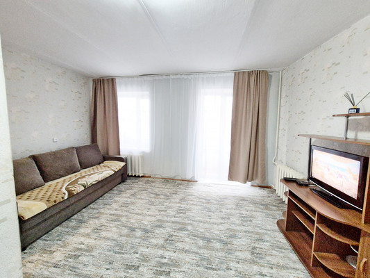 Продам однокомнатную (1-комн.) квартиру, Ленина ул, 20, Шабровский п