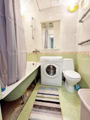 Продам однокомнатную (1-комн.) квартиру, Ленина ул, 20, Шабровский п