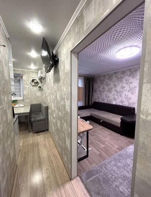 Продам однокомнатную (1-комн.) квартиру, Киевская ул, 128, Симферополь г