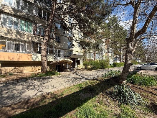 Продам однокомнатную (1-комн.) квартиру, Ростовская ул, 21, Симферополь г