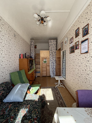 Продам 2-комн. в 5-комн. квартире, Выборгская ул, 4, Санкт-Петербург г