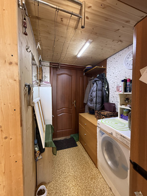 Продам 2-комн. в 5-комн. квартире, Выборгская ул, 4, Санкт-Петербург г