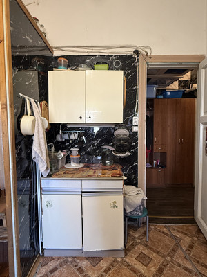 Продам 2-комн. в 5-комн. квартире, Выборгская ул, 4, Санкт-Петербург г