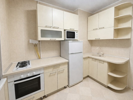 Продам двухкомнатную (2-комн.) квартиру, Воровского ул, 60, Симферополь г