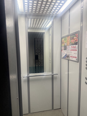 Продам двухкомнатную (2-комн.) квартиру, Воровского ул, 60, Симферополь г