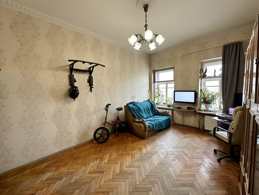 Продам трехкомнатную (3-комн.) квартиру, Солдатский пер, 5, Санкт-Петербург г