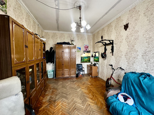 Продам трехкомнатную (3-комн.) квартиру, Солдатский пер, 5, Санкт-Петербург г