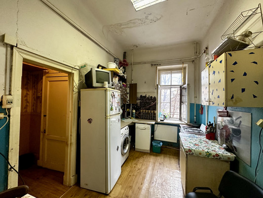 Продам трехкомнатную (3-комн.) квартиру, Солдатский пер, 5, Санкт-Петербург г