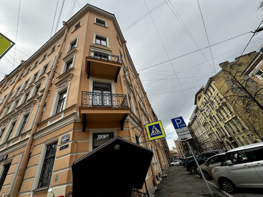 Продам трехкомнатную (3-комн.) квартиру, Солдатский пер, 5, Санкт-Петербург г