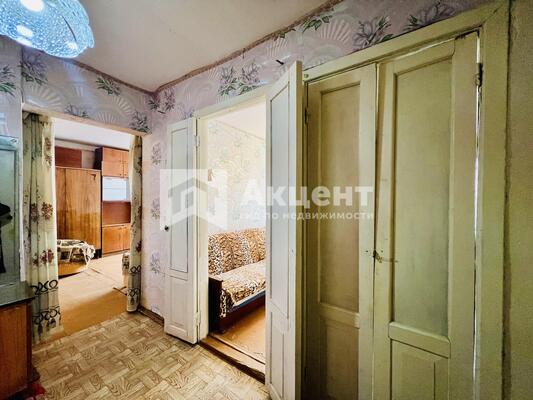 Продам двухкомнатную (2-комн.) квартиру, Покровского ул, 26, Вичуга г