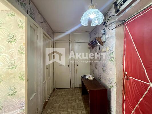 Продам двухкомнатную (2-комн.) квартиру, Покровского ул, 26, Вичуга г