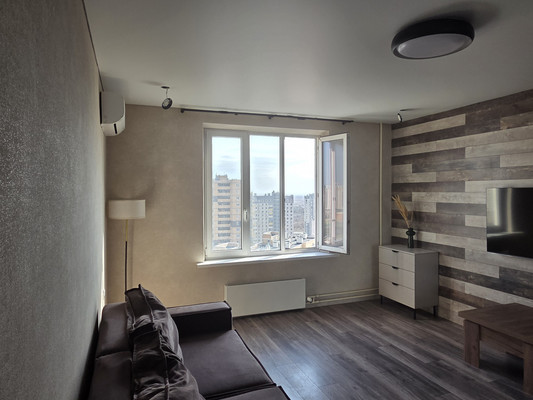 Продам однокомнатную (1-комн.) квартиру, Солженицына пр-кт, 21к106, Ростов-на-Дону г