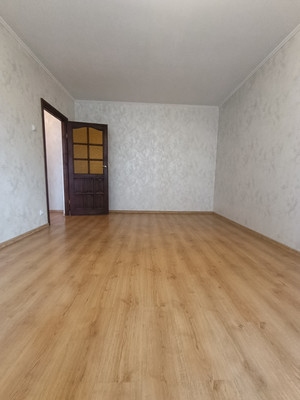 Продам однокомнатную (1-комн.) квартиру, Верещагина ул, 6, Калининград г