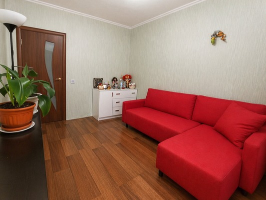 Продам трехкомнатную (3-комн.) квартиру, Шибанкова ул, 92, Наро-Фоминск г