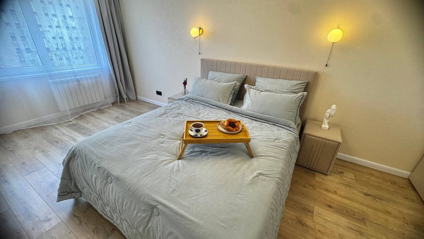 Продам двухкомнатную (2-комн.) квартиру, Наличная ул, 45к1, Санкт-Петербург г