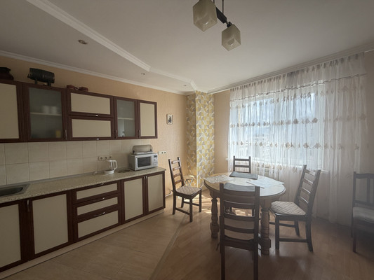 Сдам двухкомнатную (2-комн.) квартиру, Красноармейская ул, 200к1, Ростов-на-Дону г