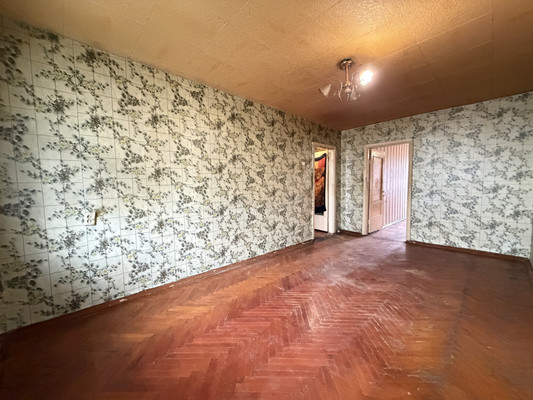 Продам двухкомнатную (2-комн.) квартиру, Т.Идарова ул, 3, Нальчик г