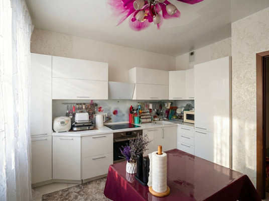 Продам однокомнатную (1-комн.) квартиру, Вертолетная (Зенино ЖК Самолёт мкр.) ул, 4к1, Люберцы г