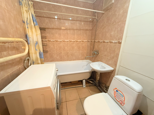 Продам двухкомнатную (2-комн.) квартиру, Знаменская ул, 5, Нижний Новгород г