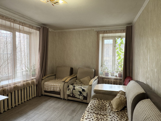 Продам трехкомнатную (3-комн.) квартиру, Свободы ул, 95, Ряжск г