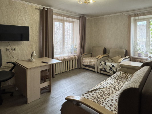 Продам трехкомнатную (3-комн.) квартиру, Свободы ул, 95, Ряжск г