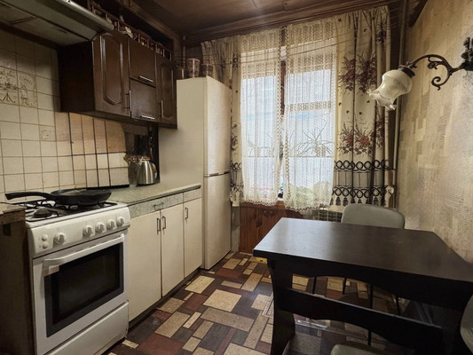 Продам трехкомнатную (3-комн.) квартиру, Свободы ул, 95, Ряжск г
