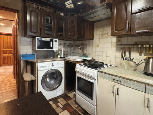 Продам трехкомнатную (3-комн.) квартиру, Свободы ул, 95, Ряжск г