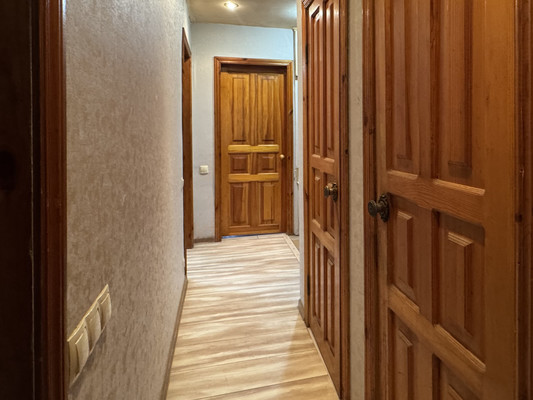 Продам трехкомнатную (3-комн.) квартиру, Свободы ул, 95, Ряжск г