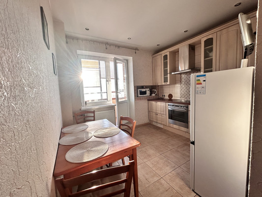 Продам однокомнатную (1-комн.) квартиру, Есенина ул, 1к1, Санкт-Петербург г