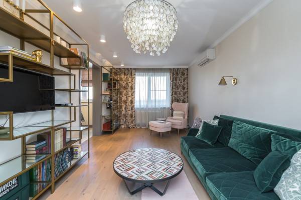 Сдам трехкомнатную (3-комн.) квартиру, Подмосковный б-р, 13, Красногорск г