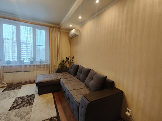 Продам трехкомнатную (3-комн.) квартиру, Маршала Жукова пр-кт, 25/1, Ростов-на-Дону г