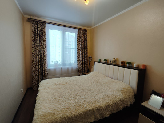 Продам трехкомнатную (3-комн.) квартиру, Маршала Жукова пр-кт, 25/1, Ростов-на-Дону г