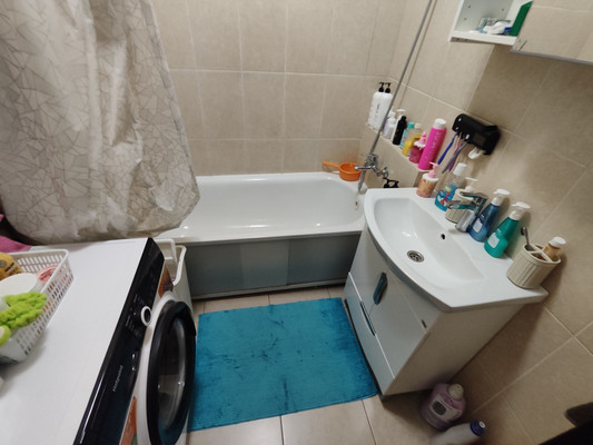 Продам трехкомнатную (3-комн.) квартиру, Маршала Жукова пр-кт, 25/1, Ростов-на-Дону г