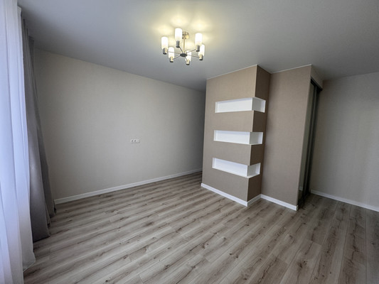 Продам однокомнатную (1-комн.) квартиру, Жданова ул, 15, Ростов-на-Дону г