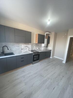 Продам двухкомнатную (2-комн.) квартиру, 3-я Первомайская ул, 4, Иваново г