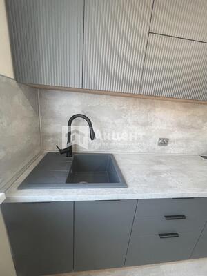 Продам двухкомнатную (2-комн.) квартиру, 3-я Первомайская ул, 4, Иваново г