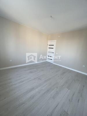 Продам двухкомнатную (2-комн.) квартиру, 3-я Первомайская ул, 4, Иваново г