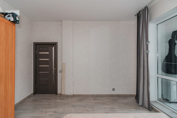 Продам двухкомнатную (2-комн.) квартиру, Дунина-Горкавича ул, 15, Ханты-Мансийск г