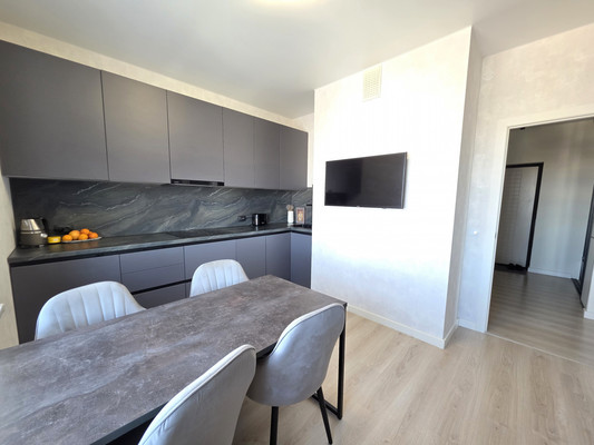 Продам двухкомнатную (2-комн.) квартиру, Луньевская ул, 4, Пермь г