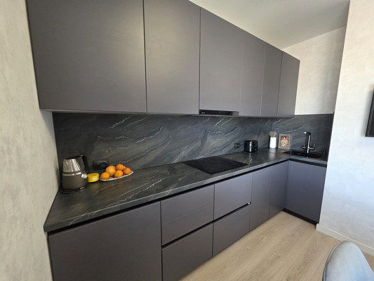 Продам двухкомнатную (2-комн.) квартиру, Луньевская ул, 4, Пермь г