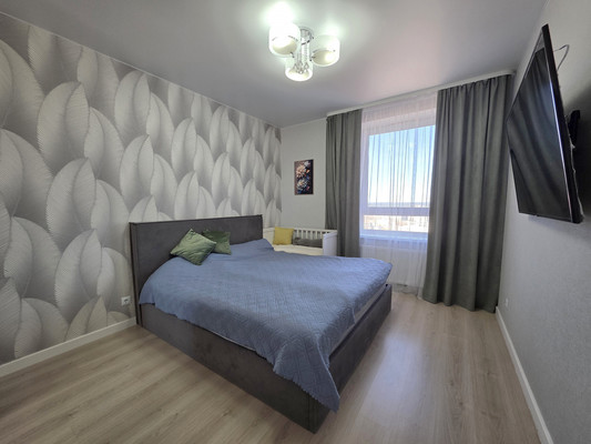 Продам двухкомнатную (2-комн.) квартиру, Луньевская ул, 4, Пермь г