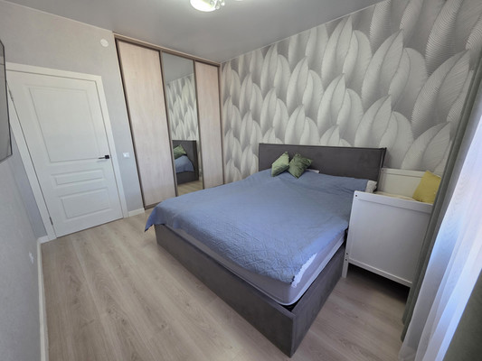 Продам двухкомнатную (2-комн.) квартиру, Луньевская ул, 4, Пермь г