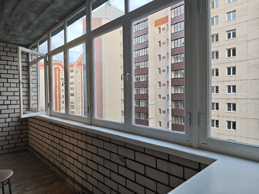 Продам однокомнатную (1-комн.) квартиру, 2-я Азинская ул, 3кв, Казань г