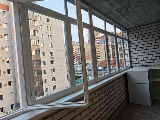 Продам однокомнатную (1-комн.) квартиру, 2-я Азинская ул, 3кв, Казань г