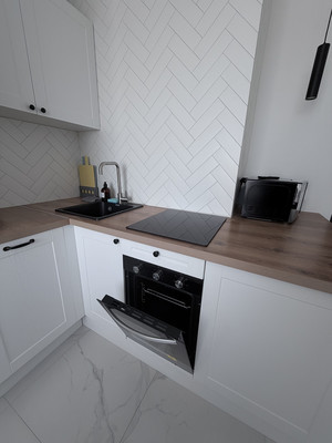 Продам однокомнатную (1-комн.) квартиру, 75-летия Победы б-р, 1, Медведево пгт