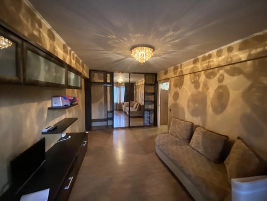 Продам однокомнатную (1-комн.) квартиру, Маркова ул, 315, Армавир г