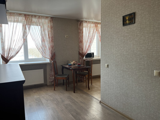 Продам трехкомнатную (3-комн.) квартиру, Ибрагимова пр-кт, 45, Казань г