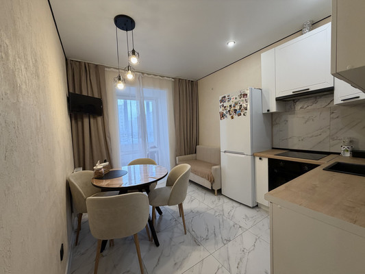 Продам однокомнатную (1-комн.) квартиру, им А.Ф.Войстроченко ул, 5, Брянск г