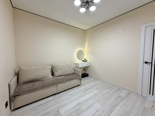 Продам однокомнатную (1-комн.) квартиру, им А.Ф.Войстроченко ул, 5, Брянск г